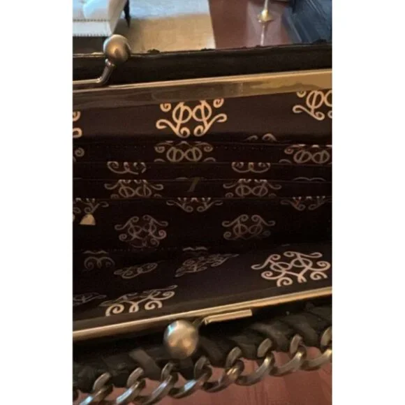 Jessica Simpson Black Pebbled Leather Chain Trim Wristlet Clutch - Picture 3 of 7